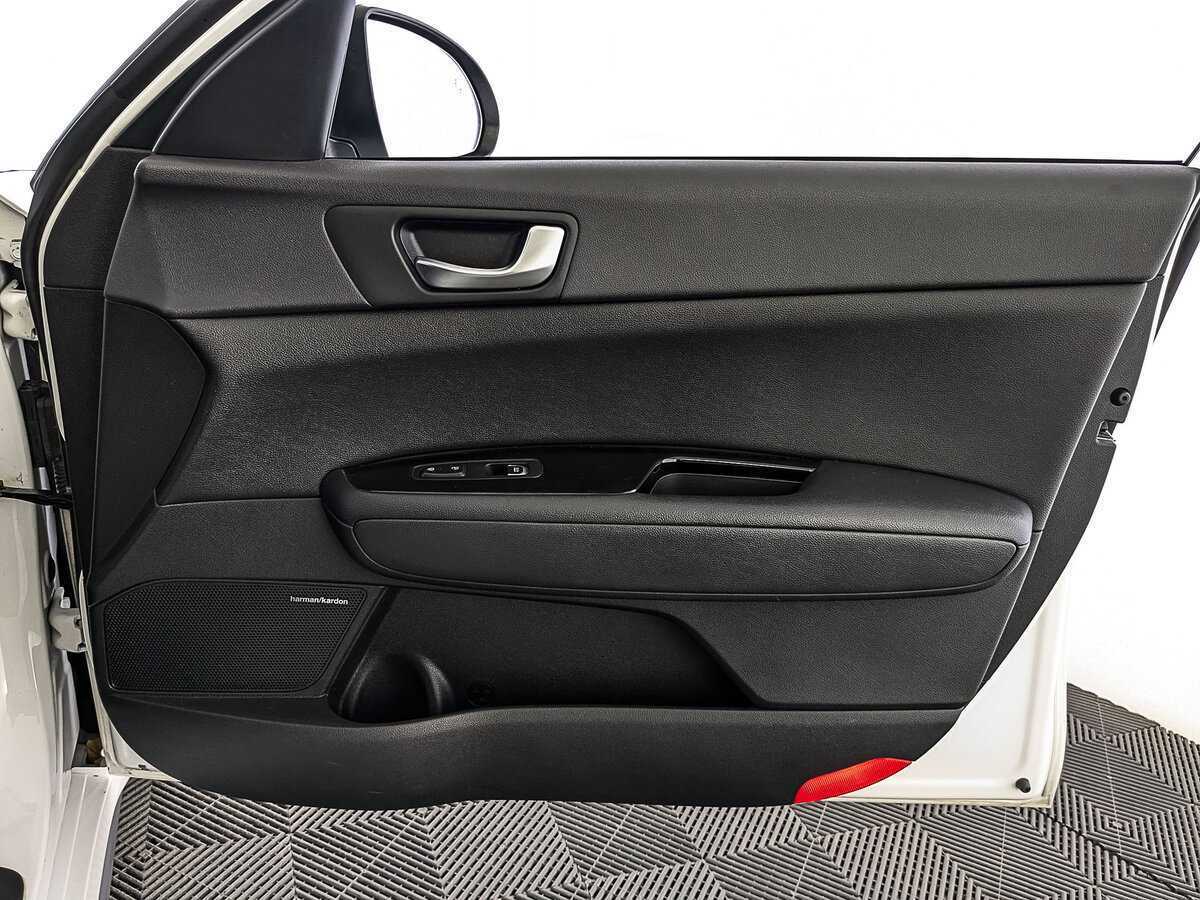Kia Optima с пробегом — 2018 год. Фото: #23