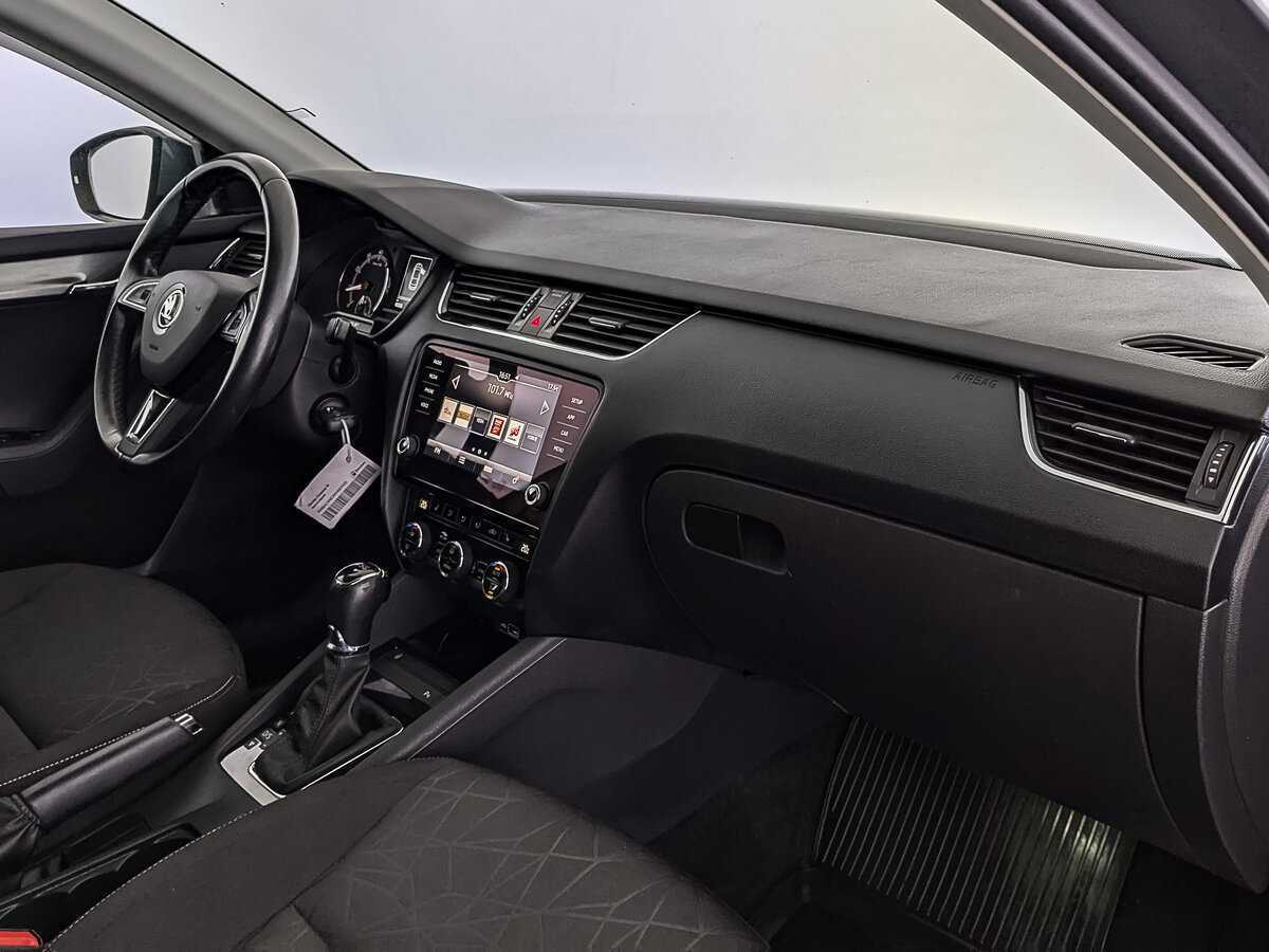 Skoda Octavia с пробегом — 2018 год. Фото: #12