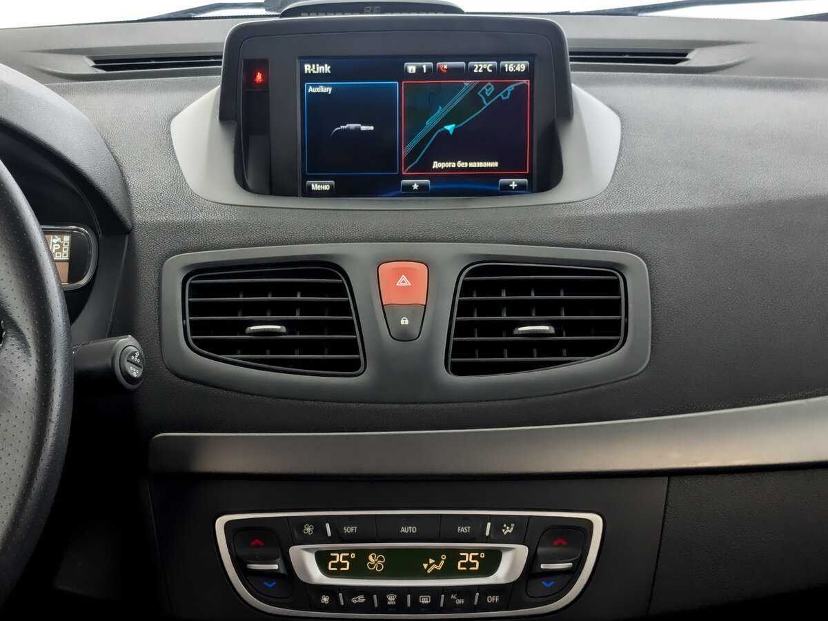 Renault Fluence с пробегом — 2013 год. Фото: #14