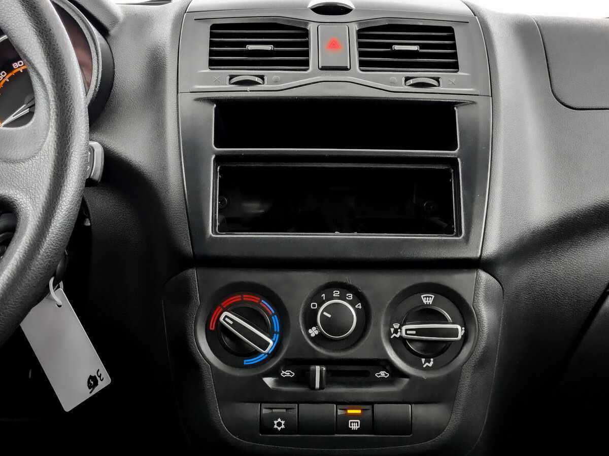 Lada (ВАЗ) Granta с пробегом — 2023 год. Фото: #14