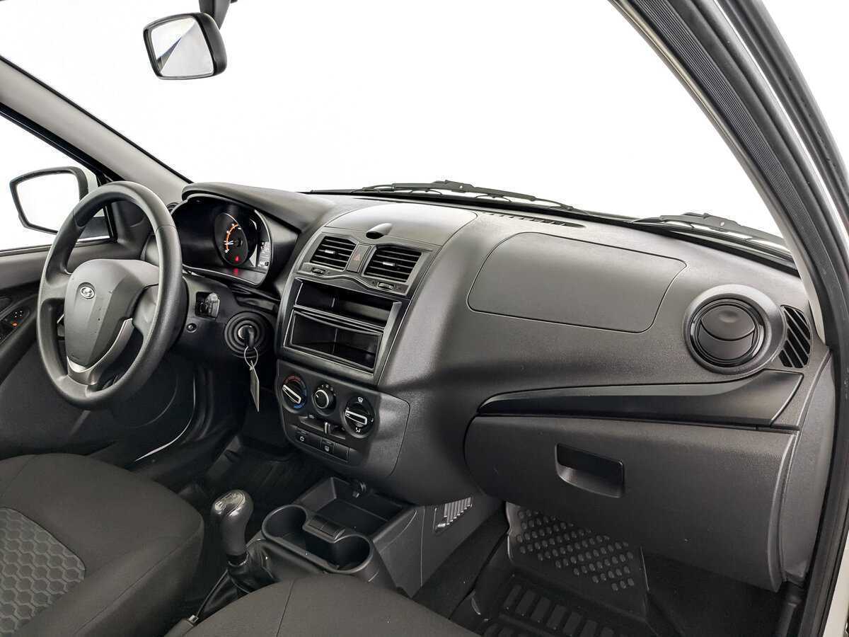 Lada (ВАЗ) Granta с пробегом — 2023 год. Фото: #10