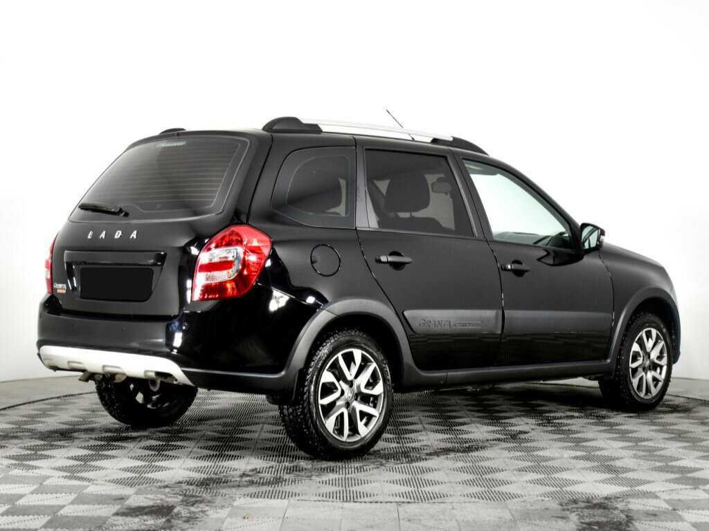 Lada (ВАЗ) Granta с пробегом — 2023 год. Фото: #4