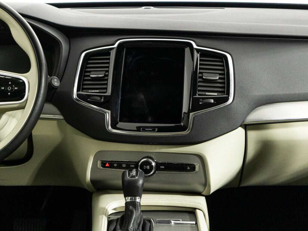 Volvo XC90 с пробегом — 2015 год. Фото: #12