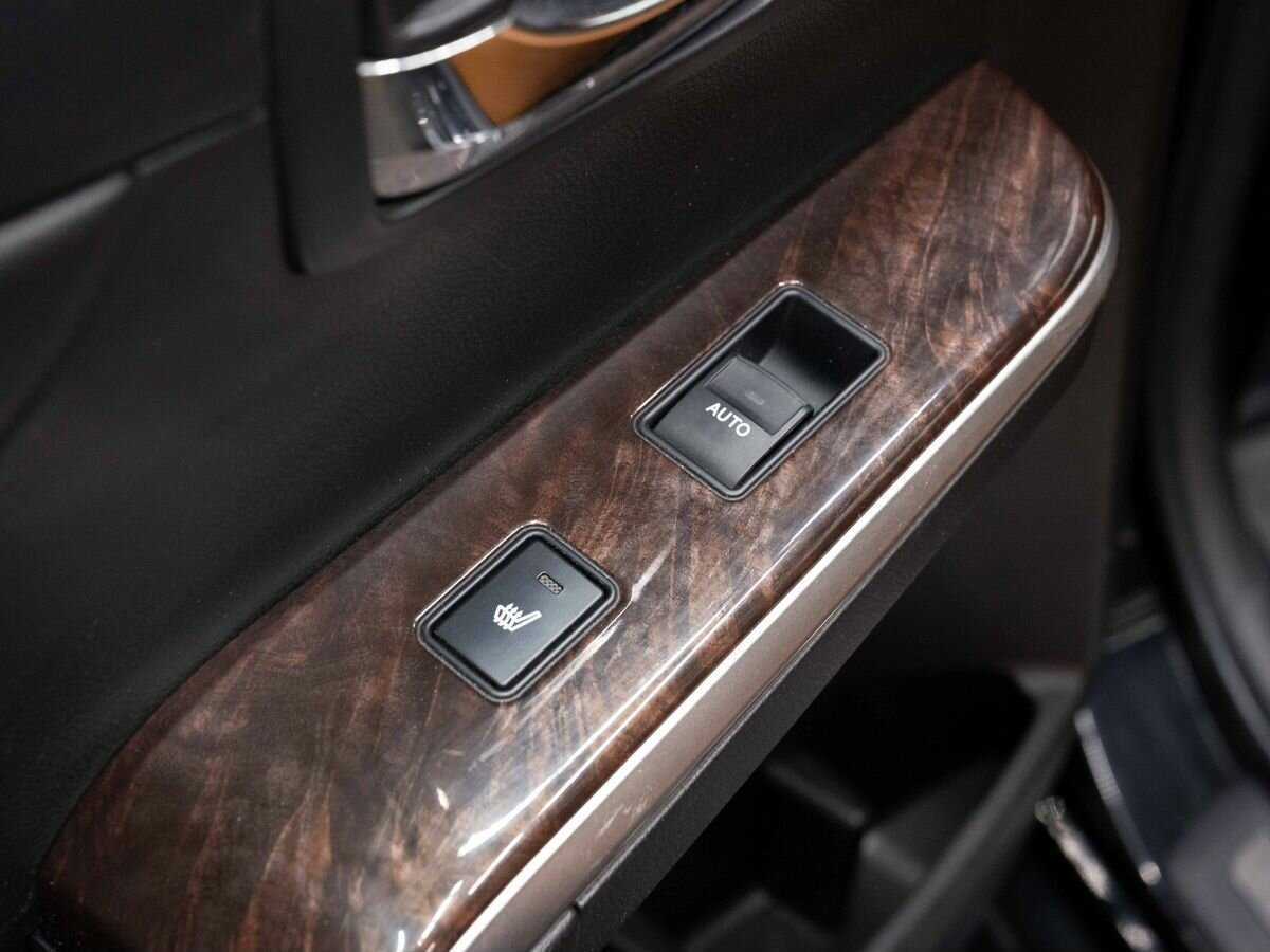 Toyota Camry с пробегом — 2017 год. Фото: #22