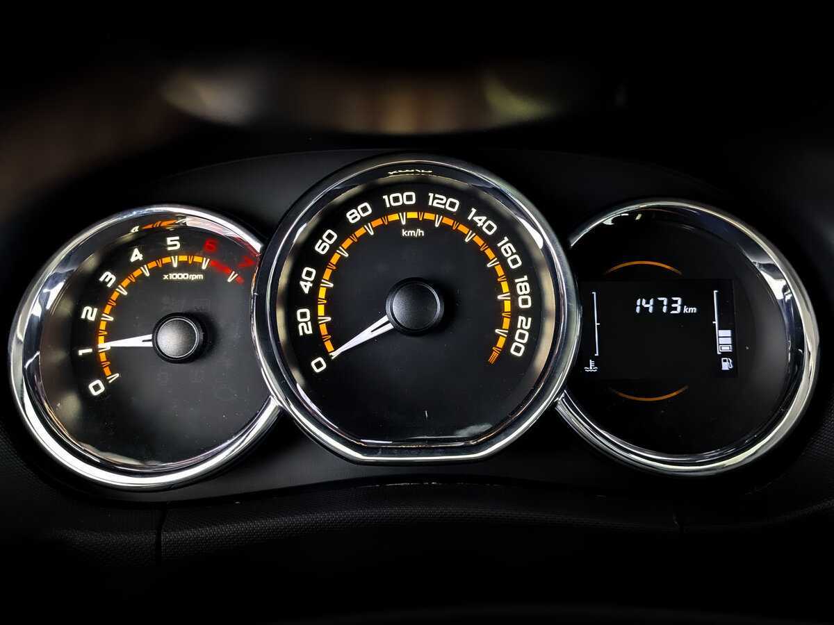 Lada (ВАЗ) Largus с пробегом — 2024 год. Фото: #12