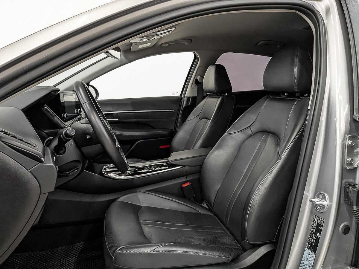 Hyundai Sonata с пробегом — 2022 год. Фото: #19