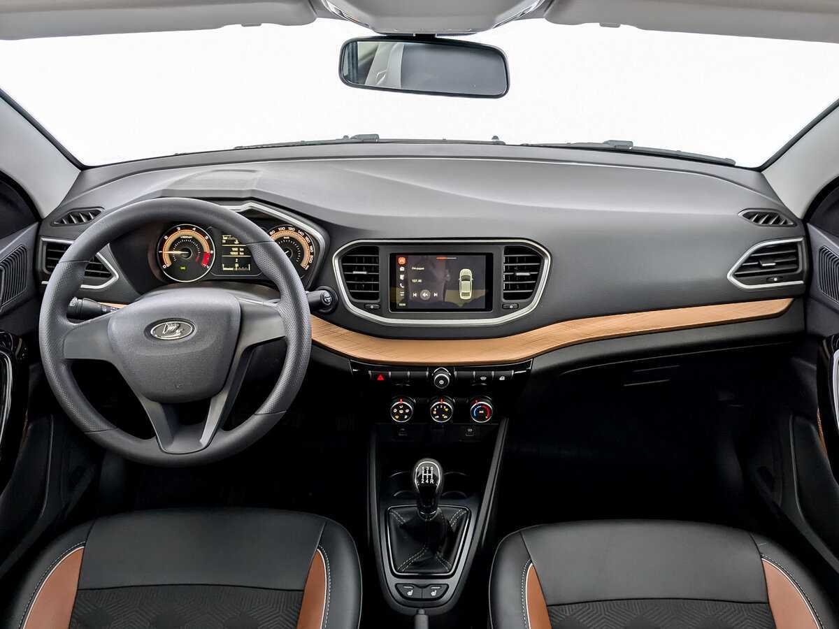 Lada (ВАЗ) Vesta с пробегом — 2024 год. Фото: #13