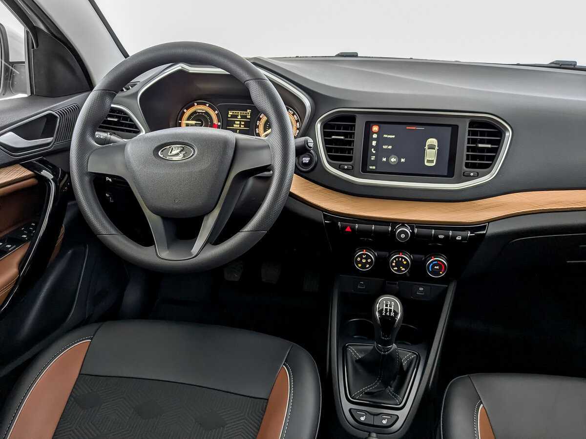 Lada (ВАЗ) Vesta с пробегом — 2024 год. Фото: #26