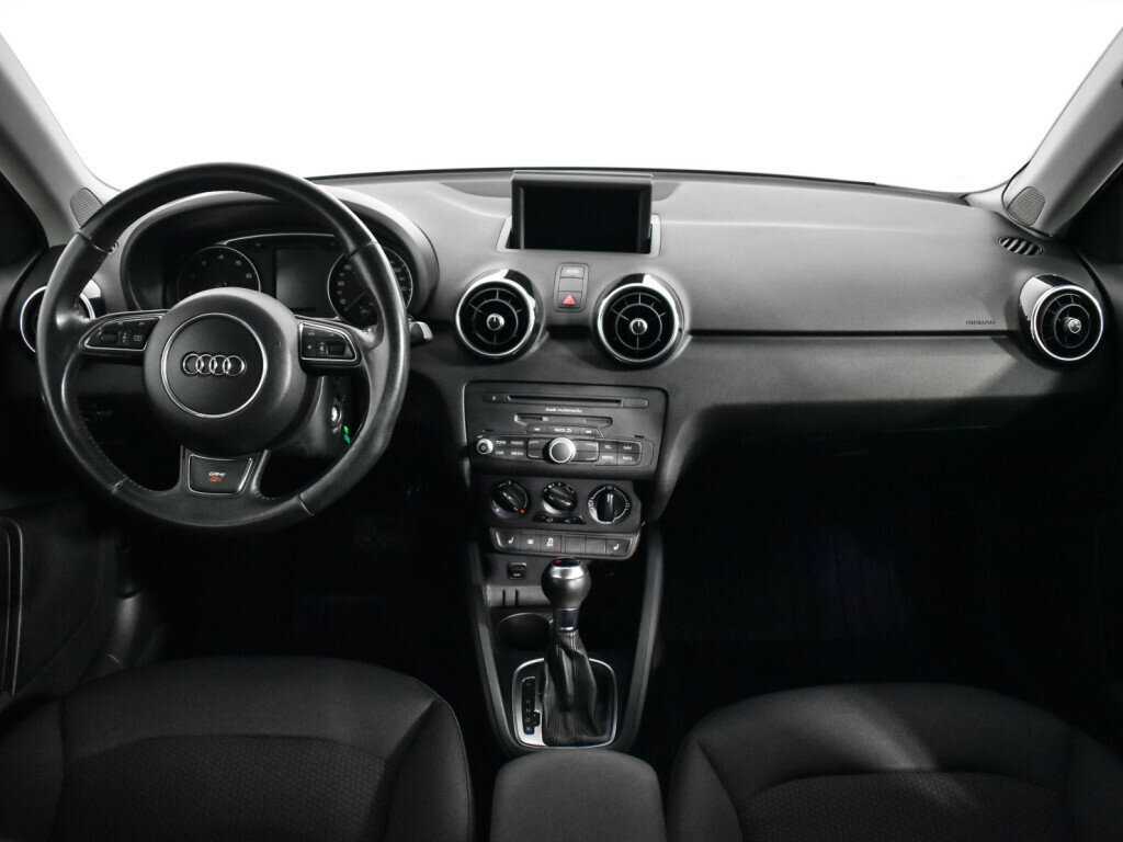 Audi A1 с пробегом — 2012 год. Фото: #11