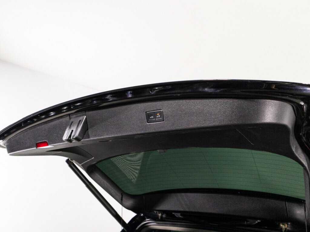 Volkswagen Tiguan с пробегом — 2019 год. Фото: #15