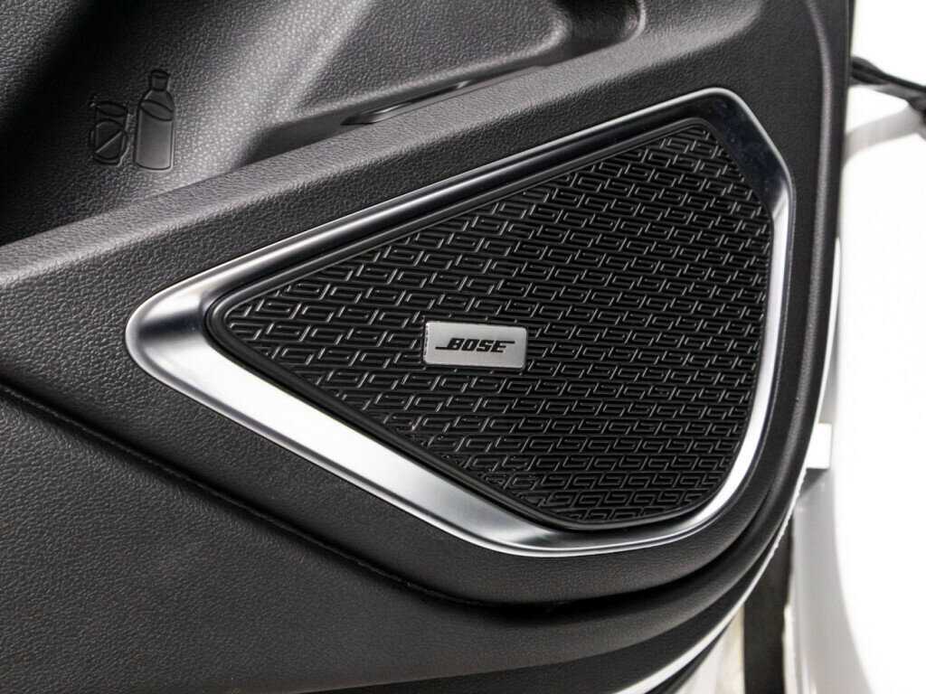 Geely Tugella с пробегом — 2024 год. Фото: #23