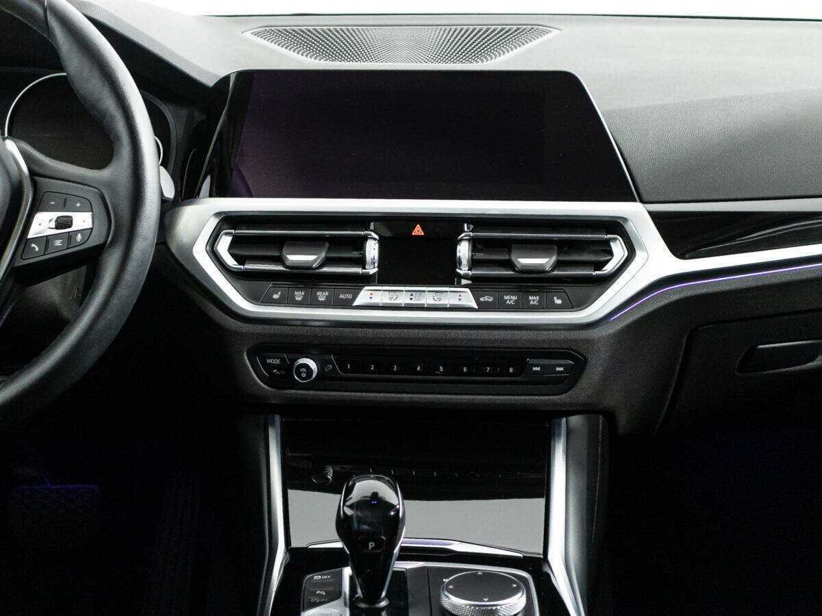 BMW 3 серии с пробегом — 2020 год. Фото: #12