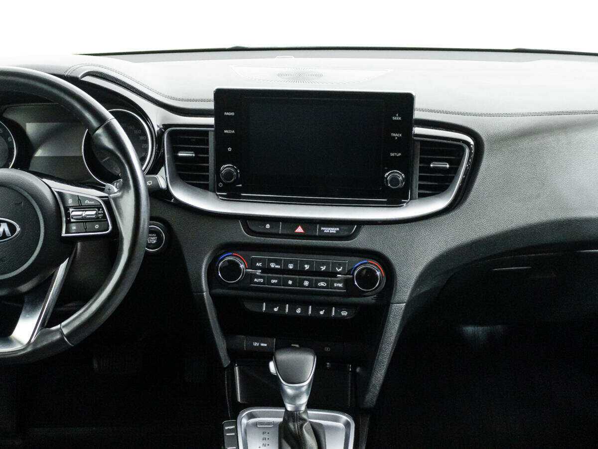 Kia Ceed с пробегом — 2020 год. Фото: #13