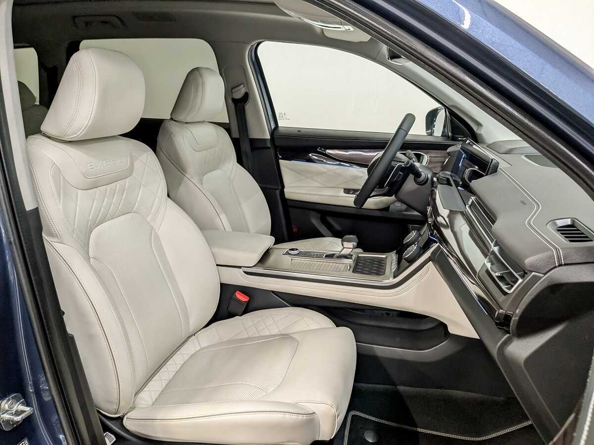 EXEED VX с пробегом — 2022 год. Фото: #21