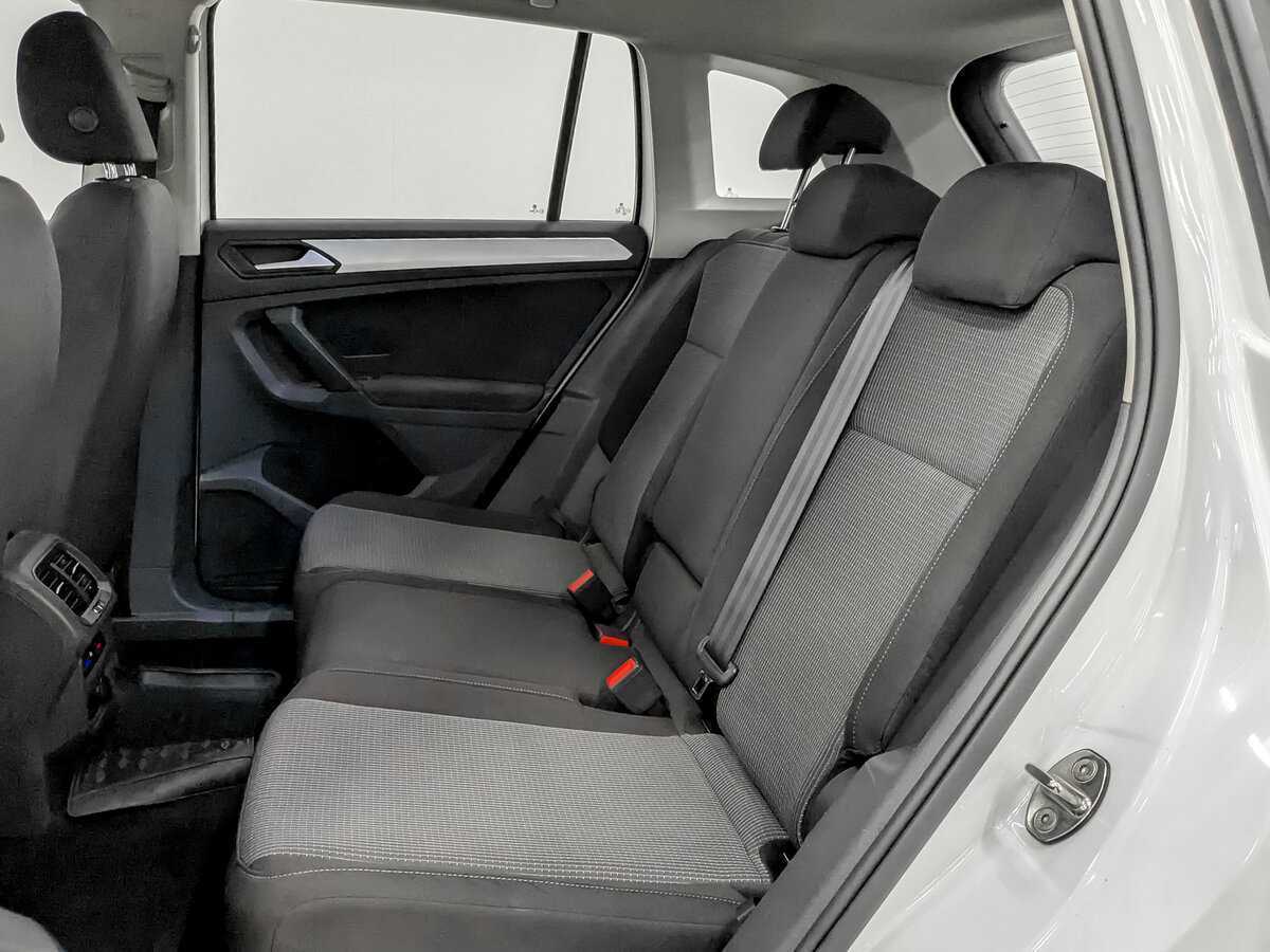 Volkswagen Tiguan с пробегом — 2021 год. Фото: #10