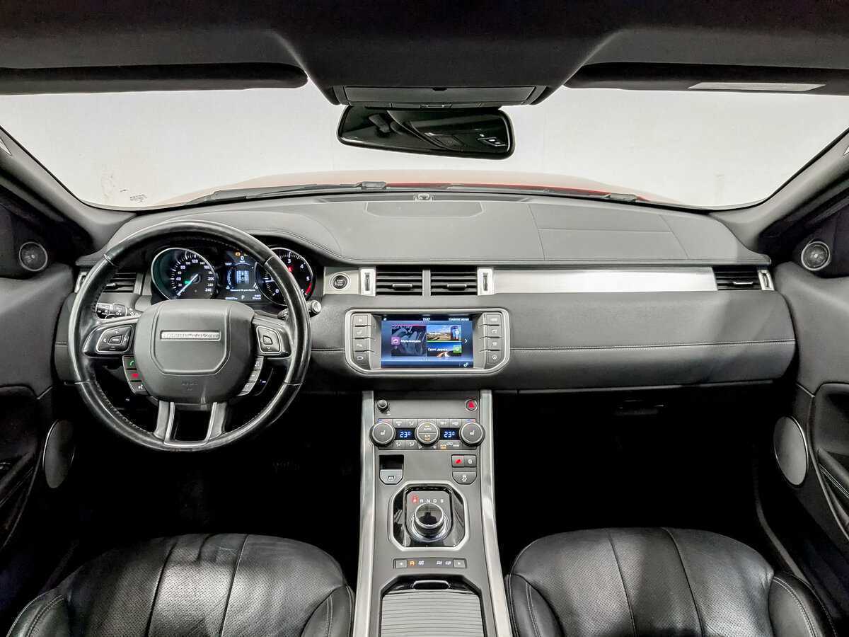 Land Rover Range Rover Evoque с пробегом — 2017 год. Фото: #13