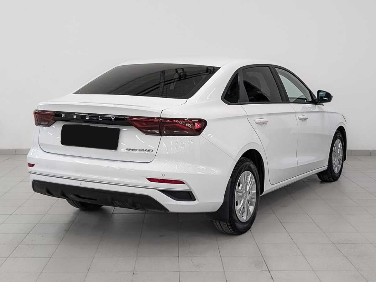 Geely Emgrand с пробегом — 2024 год. Фото: #4