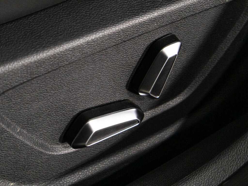 Geely Coolray с пробегом — 2023 год. Фото: #20