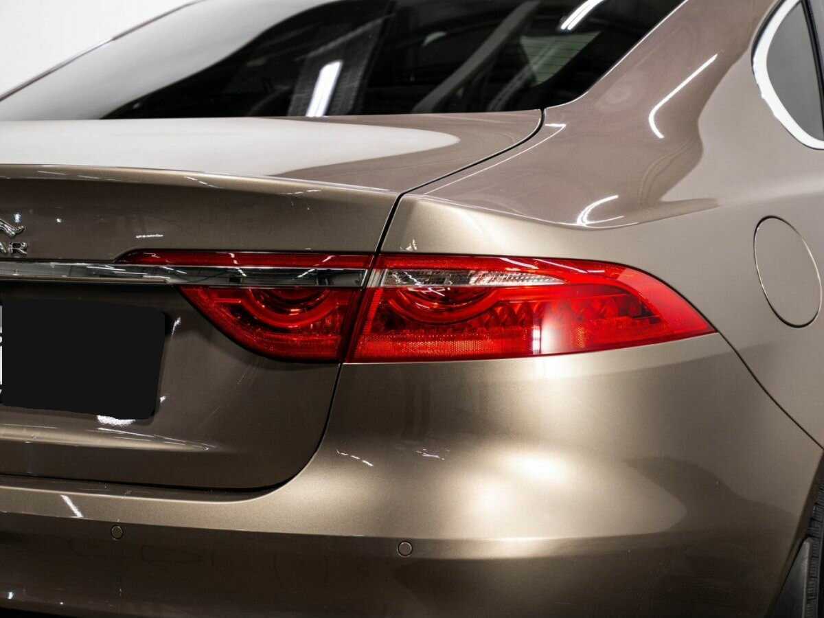 Jaguar XF с пробегом — 2016 год. Фото: #6