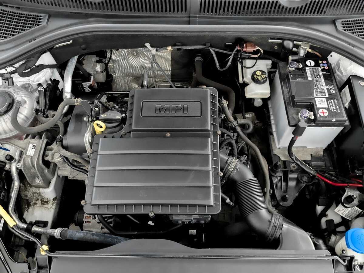 Volkswagen Jetta с пробегом — 2020 год. Фото: #8