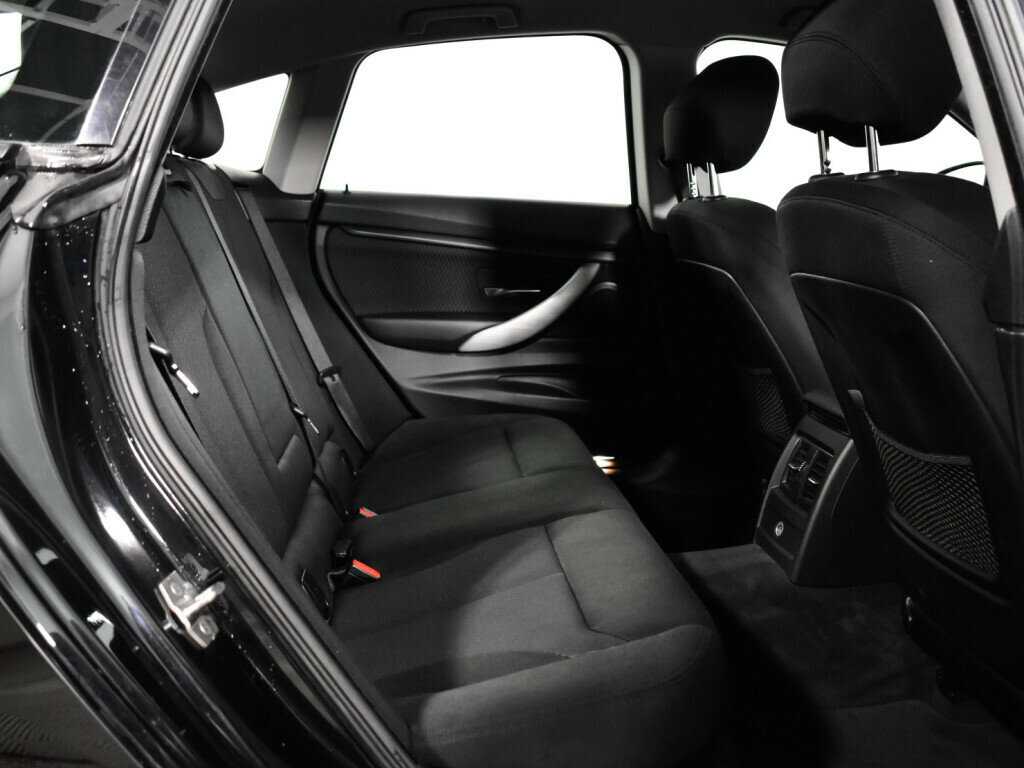 BMW 3 серии с пробегом — 2016 год. Фото: #9