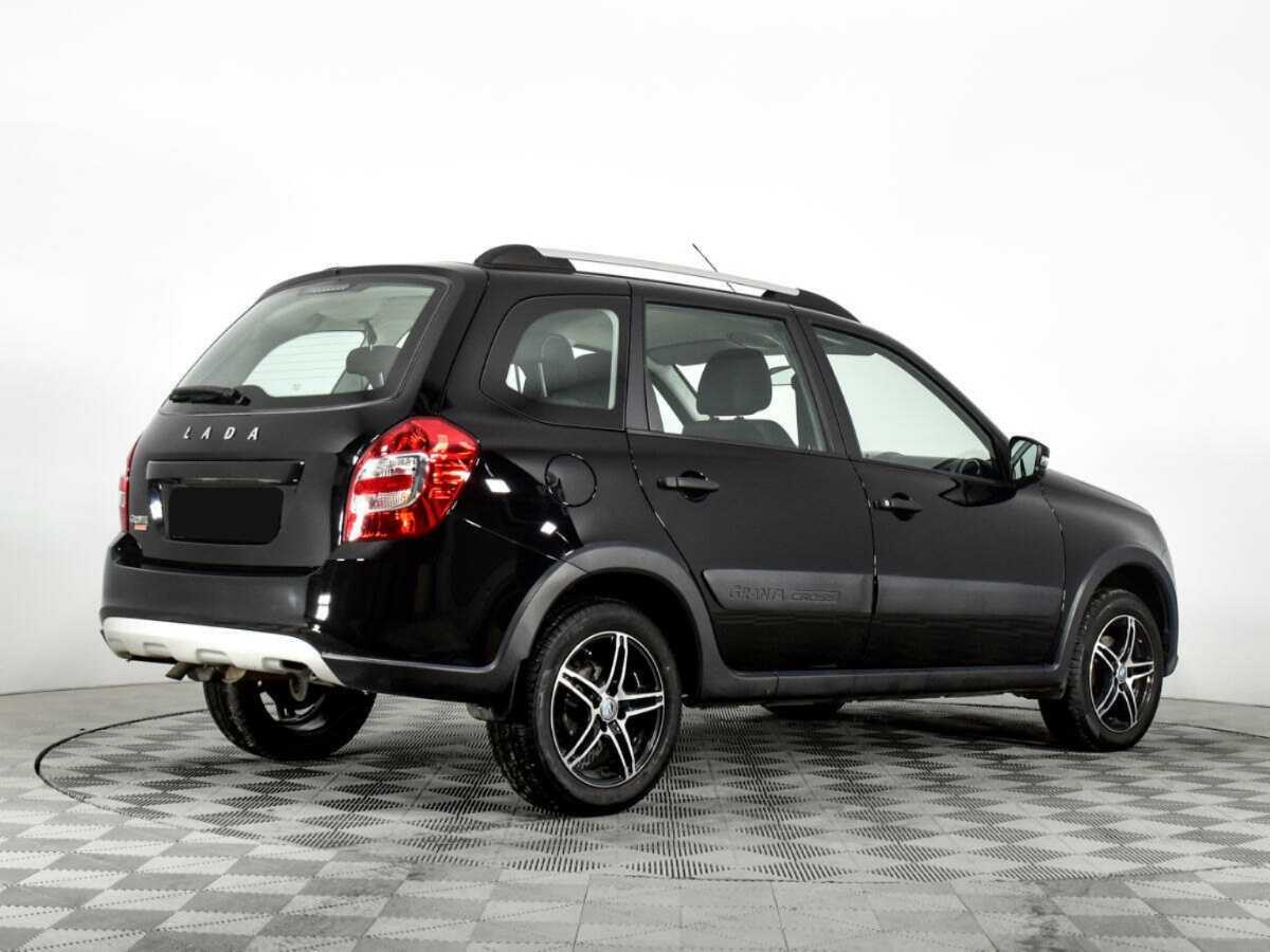 Lada (ВАЗ) Granta с пробегом — 2023 год. Фото: #4