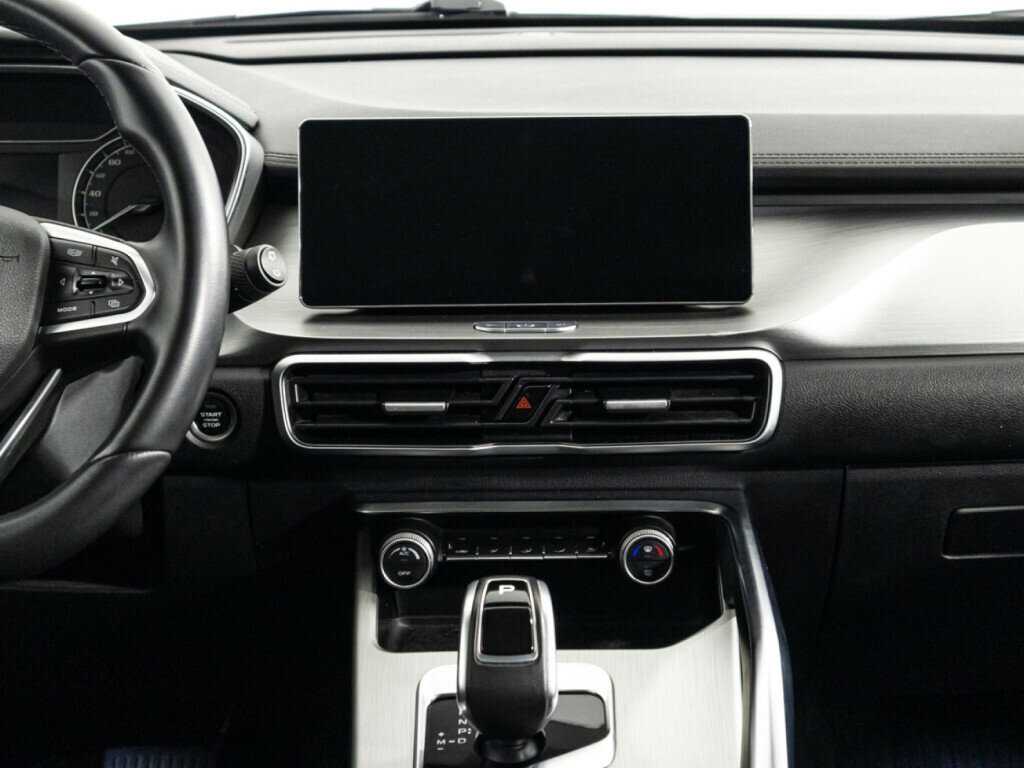 Geely Coolray с пробегом — 2021 год. Фото: #13