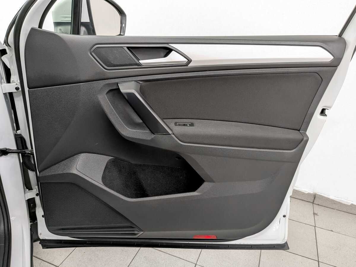 Volkswagen Tiguan с пробегом — 2021 год. Фото: #22