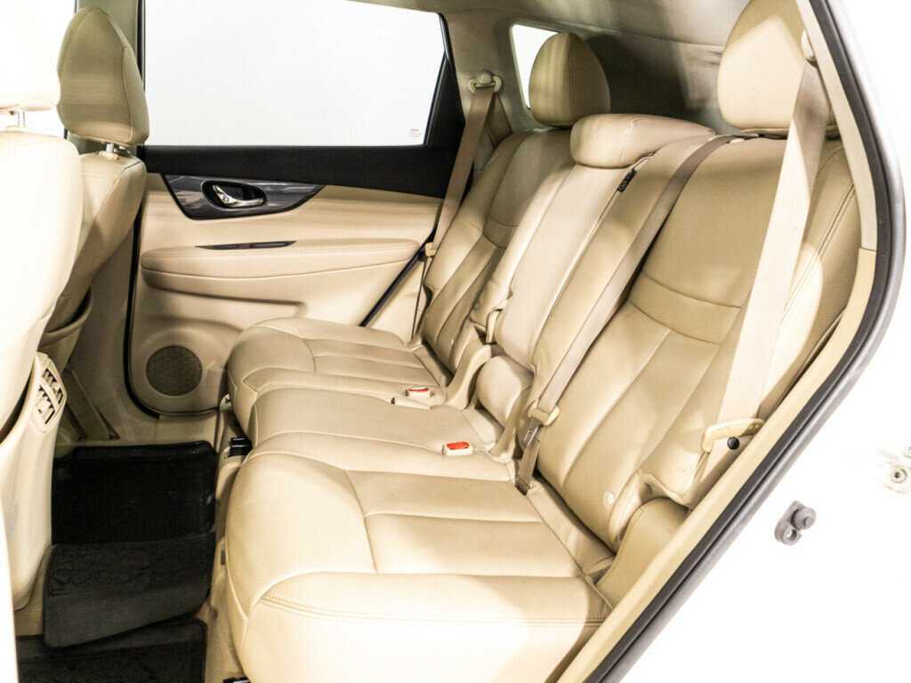 Nissan X-Trail с пробегом — 2016 год. Фото: #8