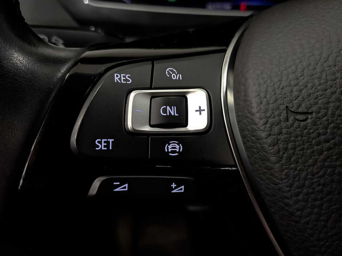 Volkswagen Tiguan с пробегом — 2020 год. Фото: #26