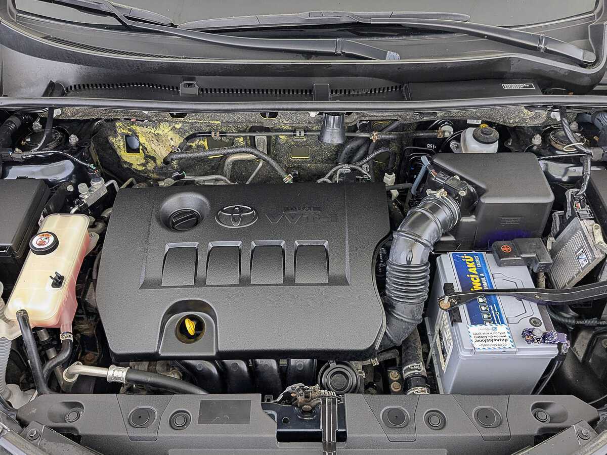 Toyota RAV4 с пробегом — 2017 год. Фото: #8