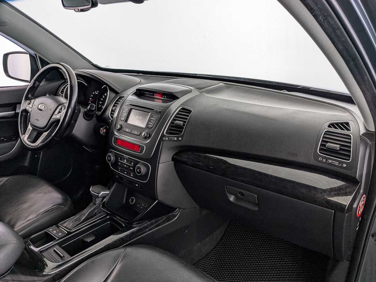Kia Sorento с пробегом — 2018 год. Фото: #12