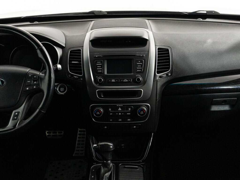 Kia Sorento с пробегом — 2019 год. Фото: #13