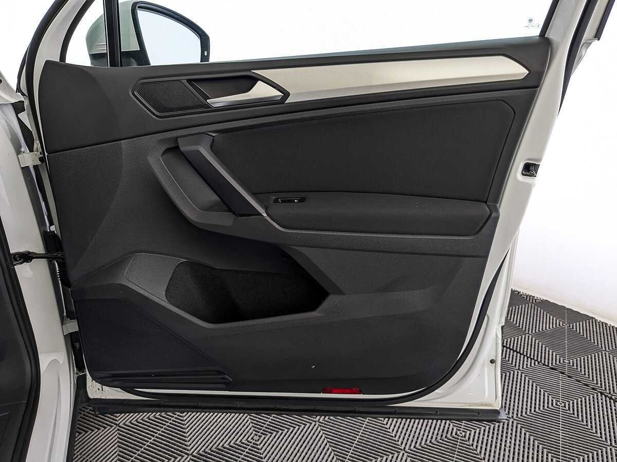 Volkswagen Tiguan с пробегом — 2018 год. Фото: #22