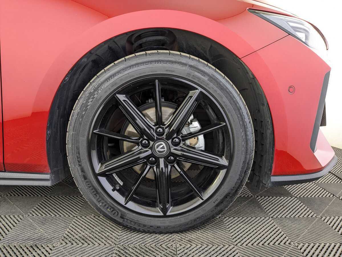 Changan UNI-V с пробегом — 2024 год. Фото: #11