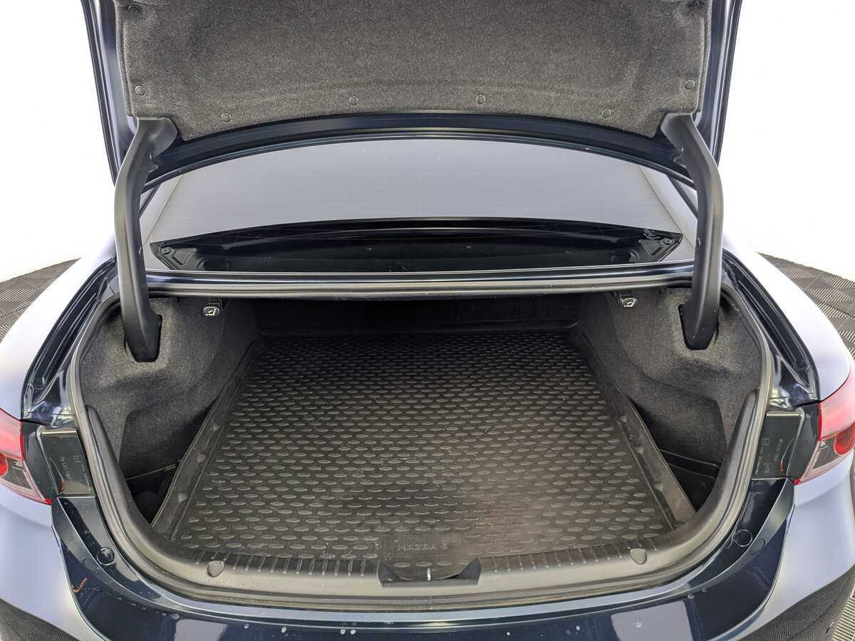 Mazda 6 с пробегом — 2018 год. Фото: #9