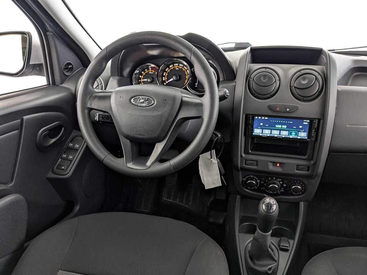 Lada (ВАЗ) Largus с пробегом — 2024 год. Фото: #24