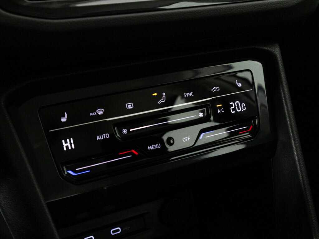 Volkswagen Tiguan с пробегом — 2021 год. Фото: #16