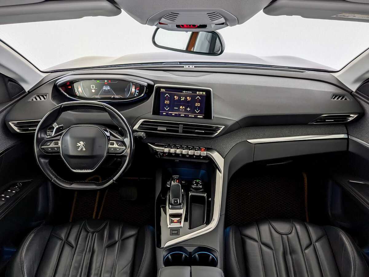 Peugeot 3008 с пробегом — 2017 год. Фото: #13