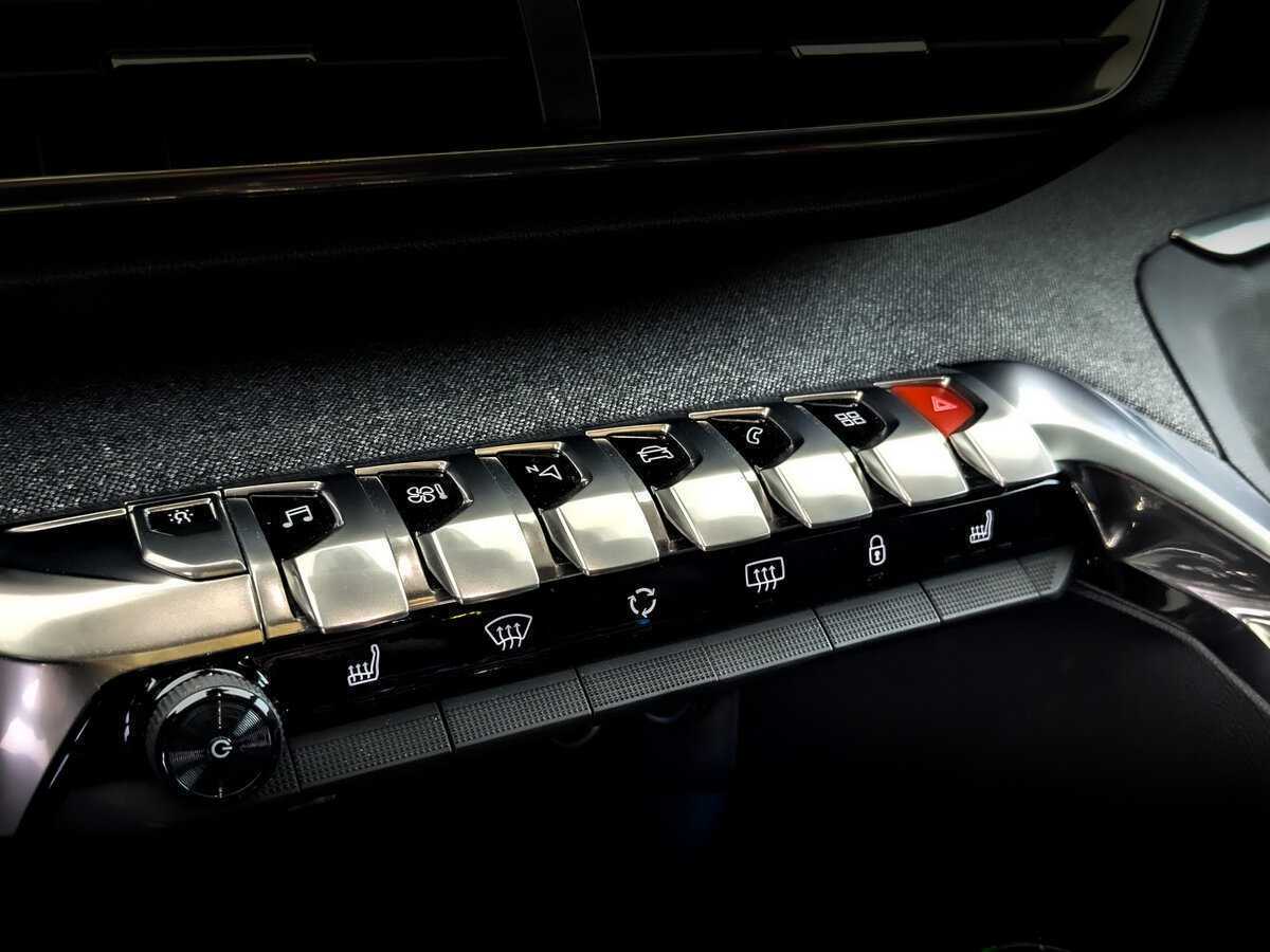 Peugeot 3008 с пробегом — 2019 год. Фото: #25