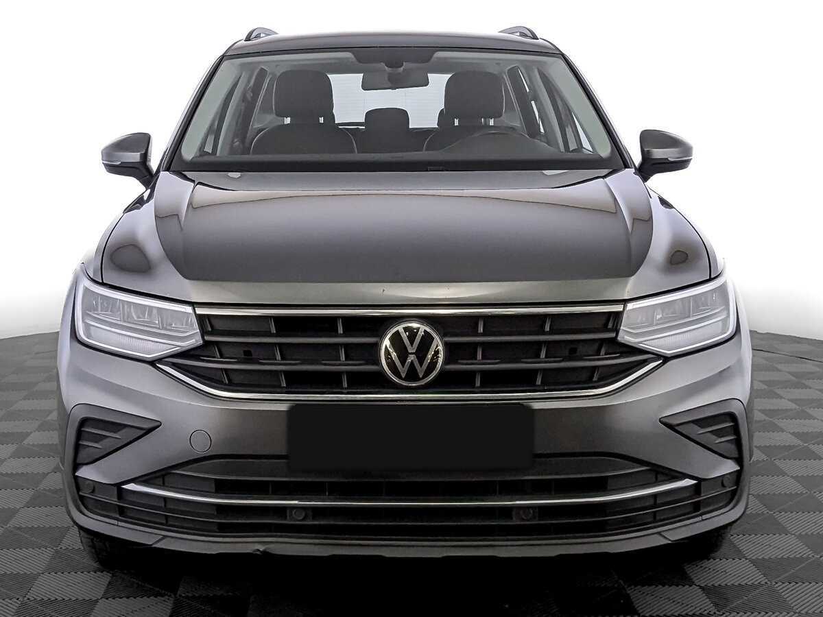 Volkswagen Tiguan с пробегом — 2021 год. Фото: #1