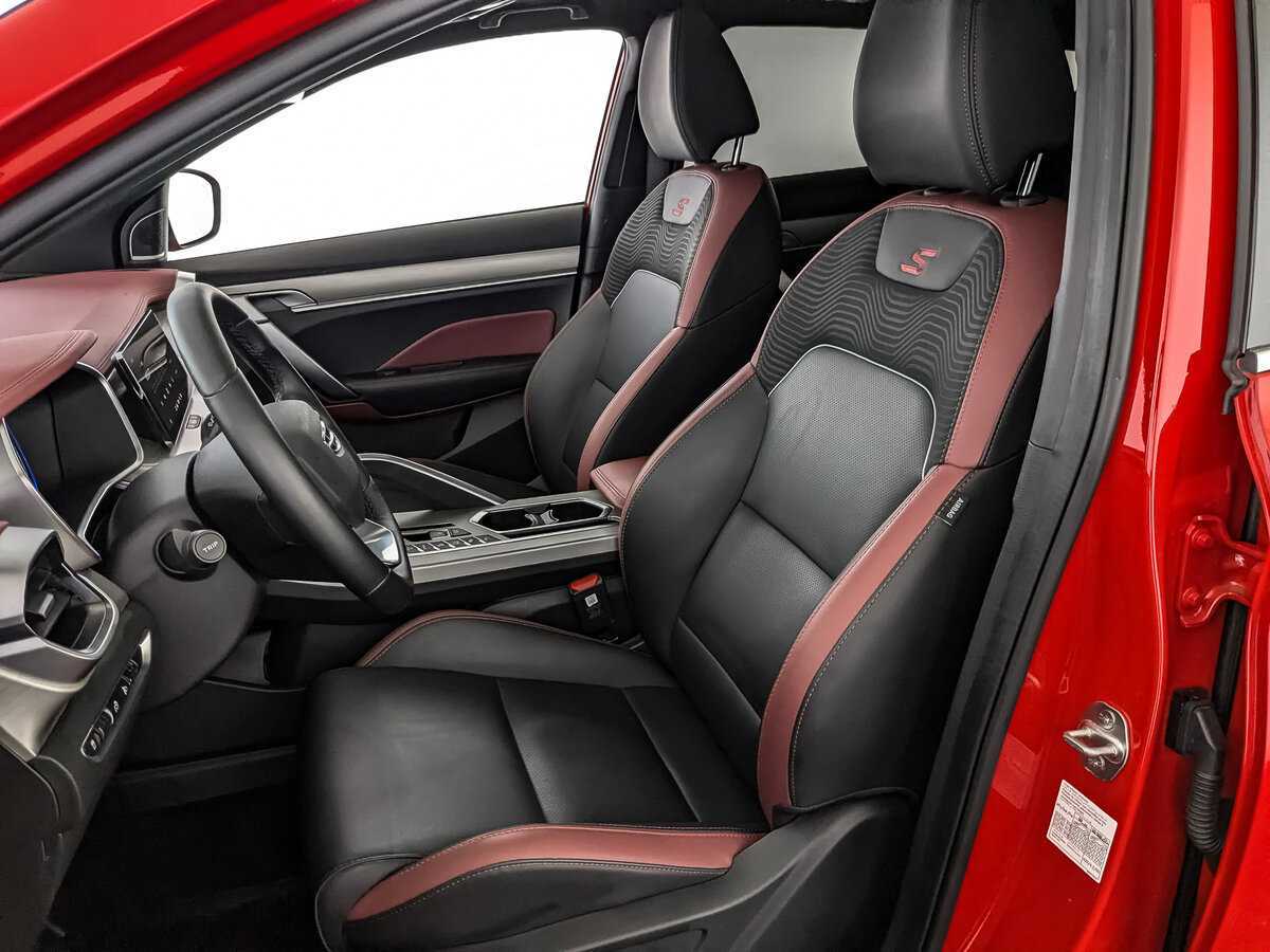 Geely Coolray с пробегом — 2023 год. Фото: #19