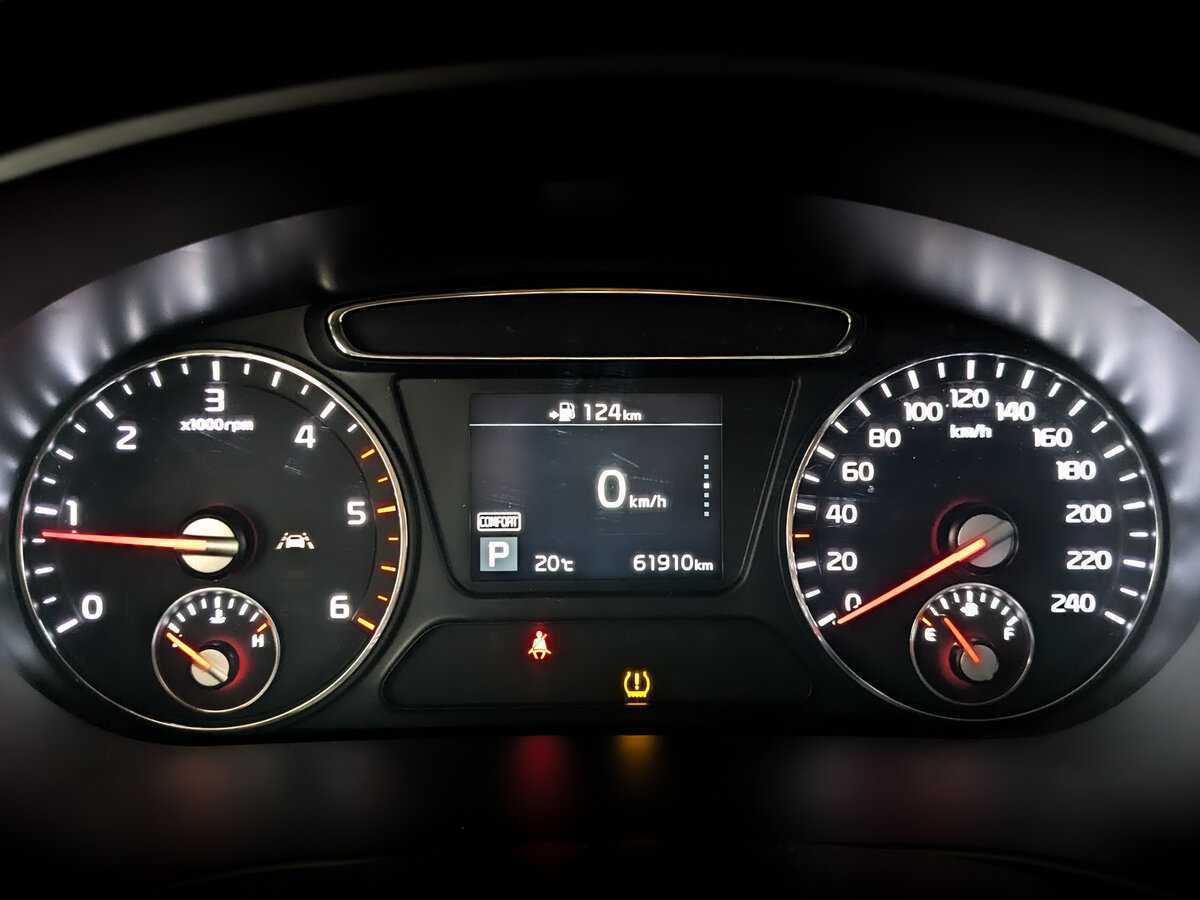 Kia Sorento с пробегом — 2019 год. Фото: #12
