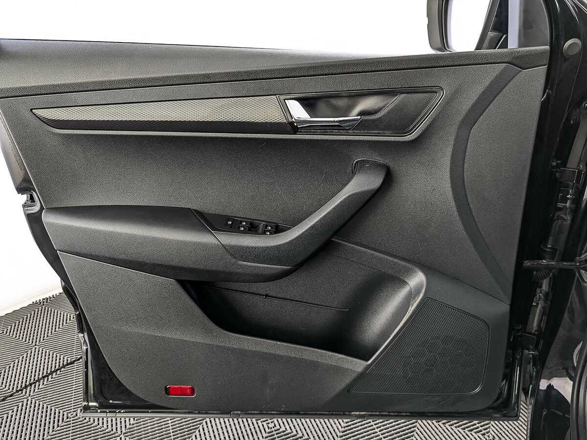 Skoda Karoq с пробегом — 2021 год. Фото: #17