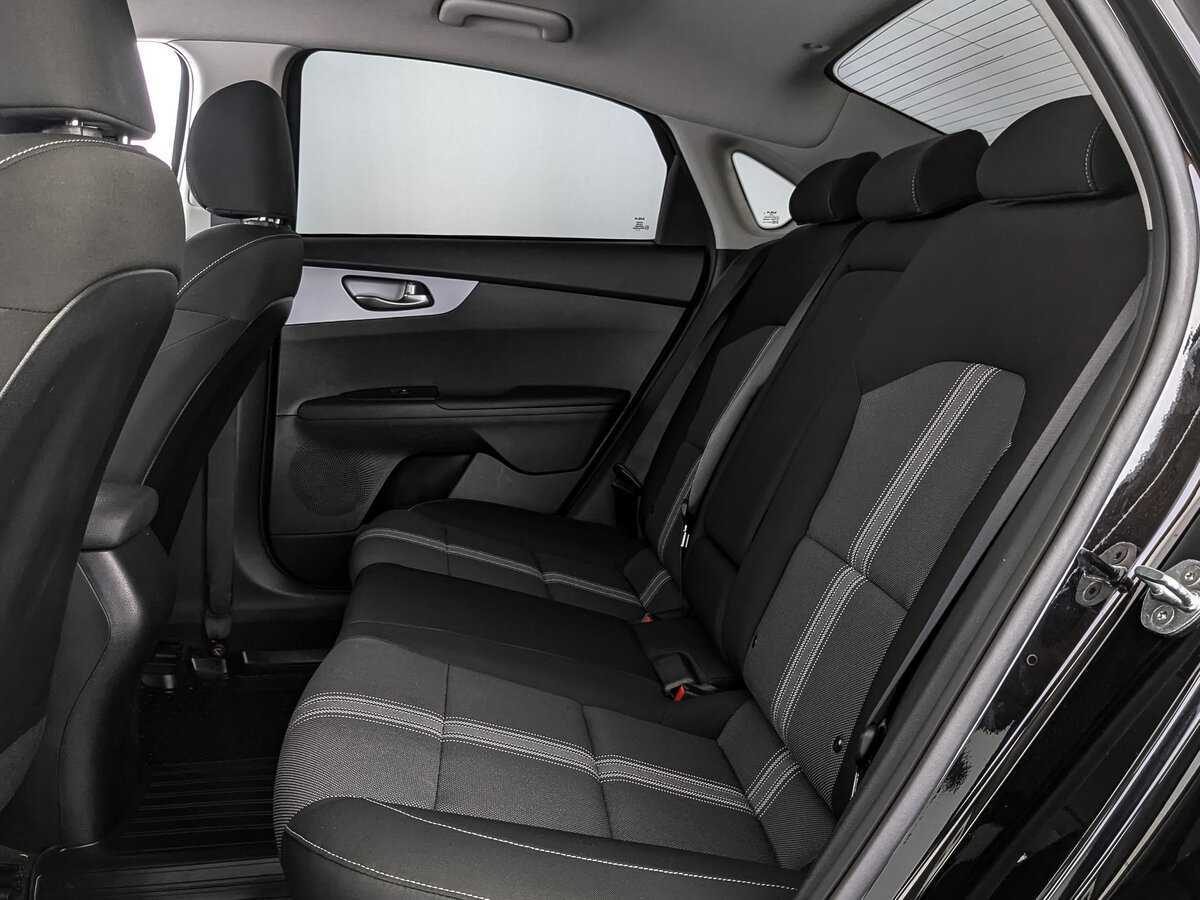 Kia Cerato с пробегом — 2022 год. Фото: #17
