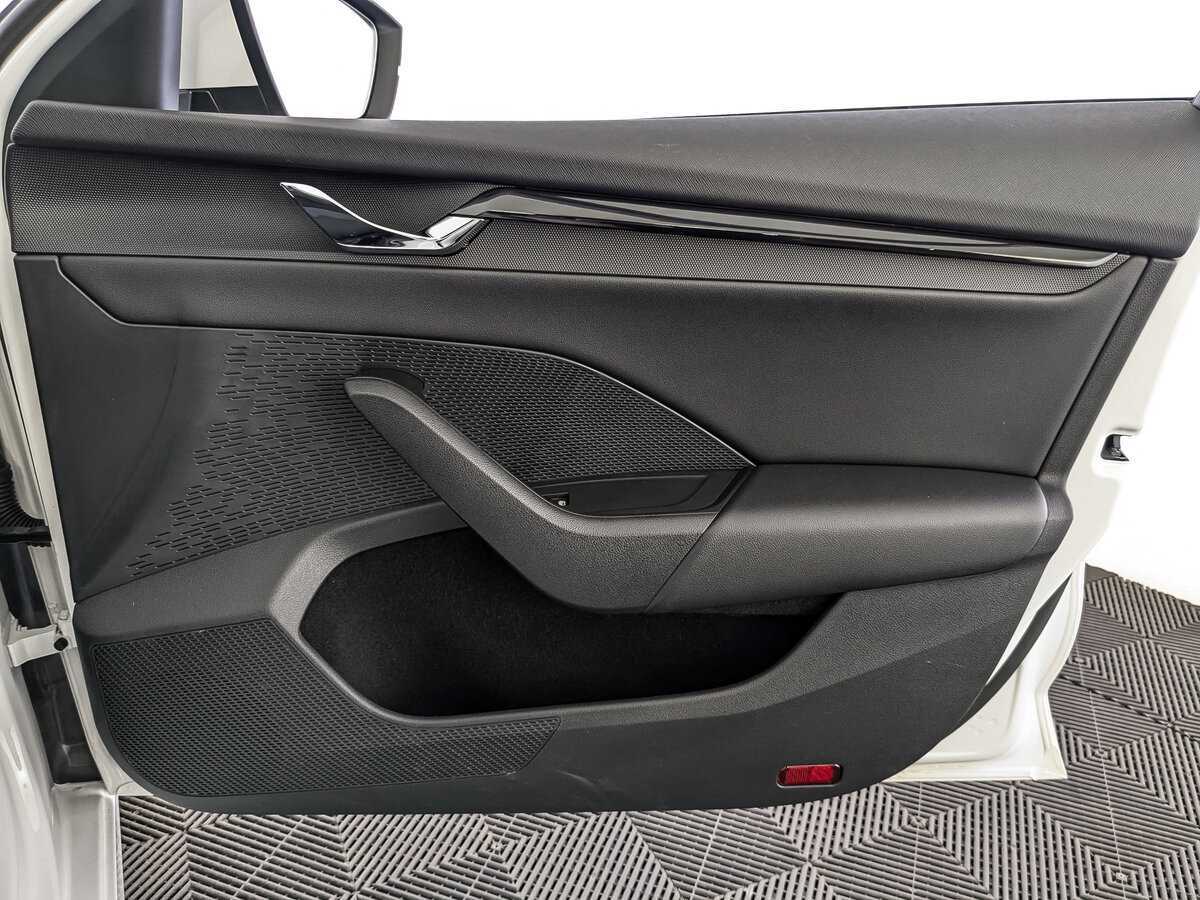 Skoda Octavia с пробегом — 2021 год. Фото: #23