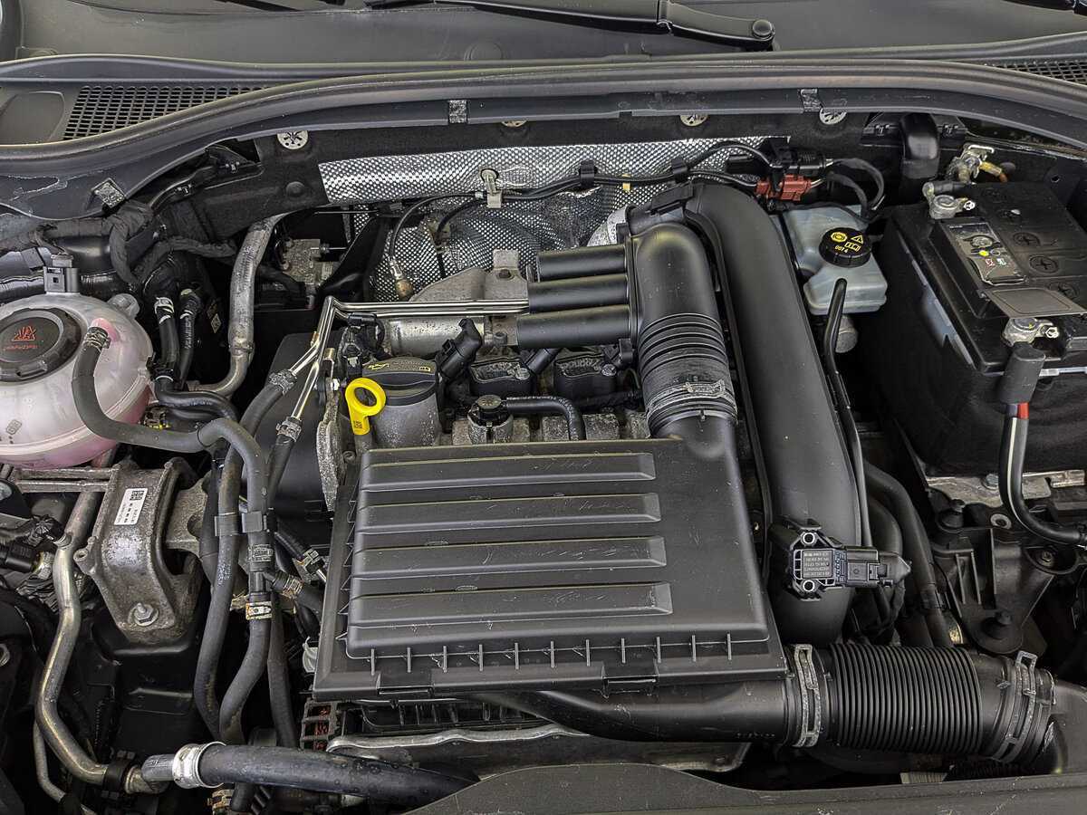 Skoda Superb с пробегом — 2019 год. Фото: #8