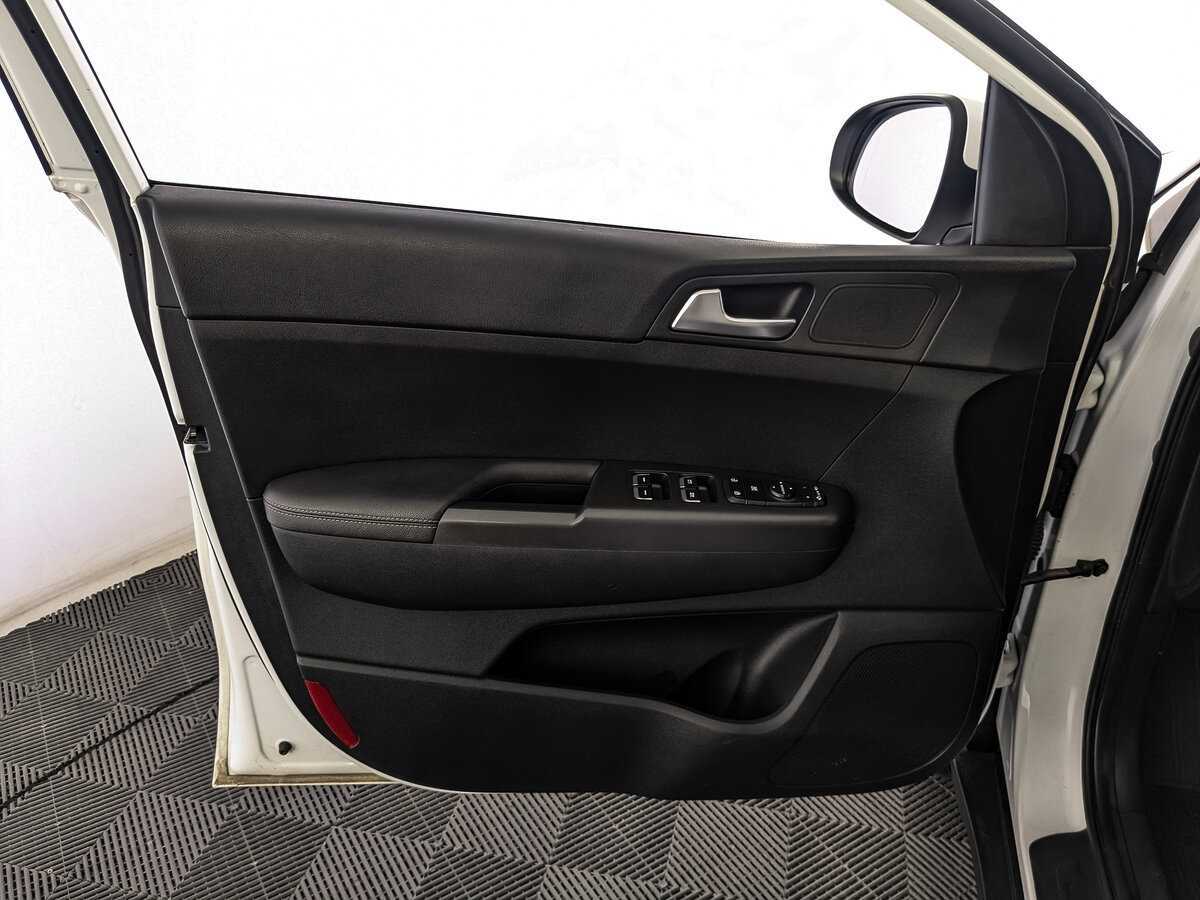 Kia Sportage с пробегом — 2020 год. Фото: #18