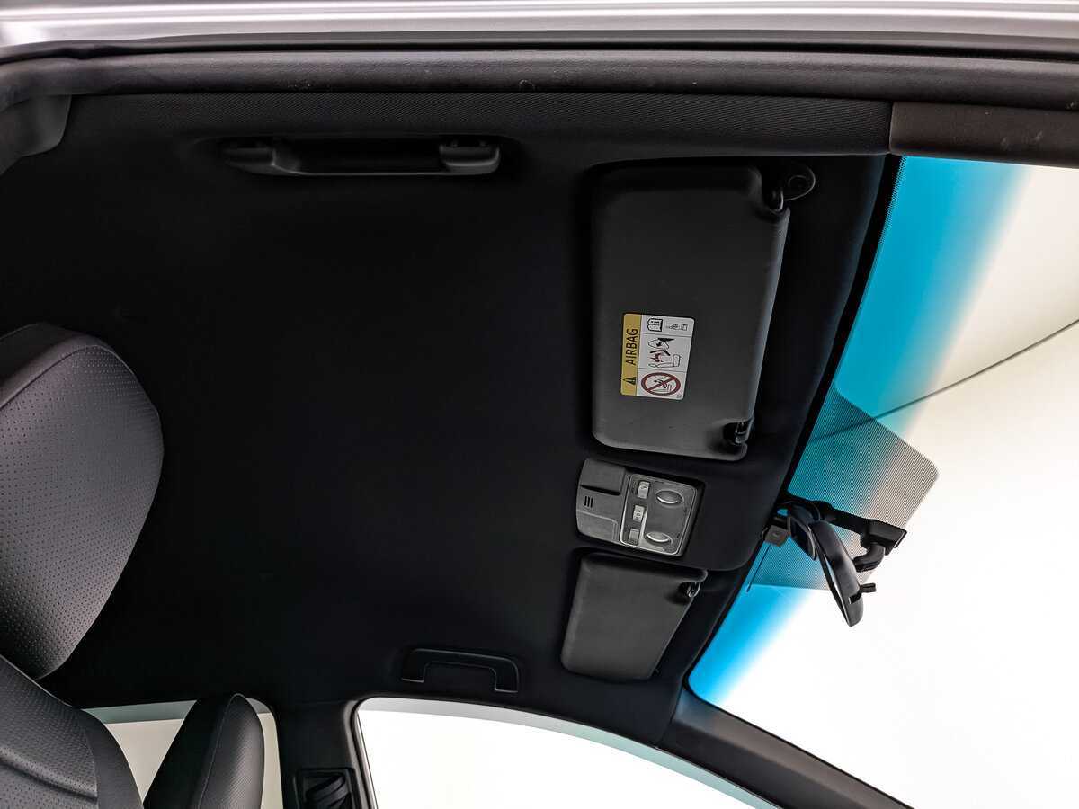 Toyota RAV4 с пробегом — 2014 год. Фото: #22