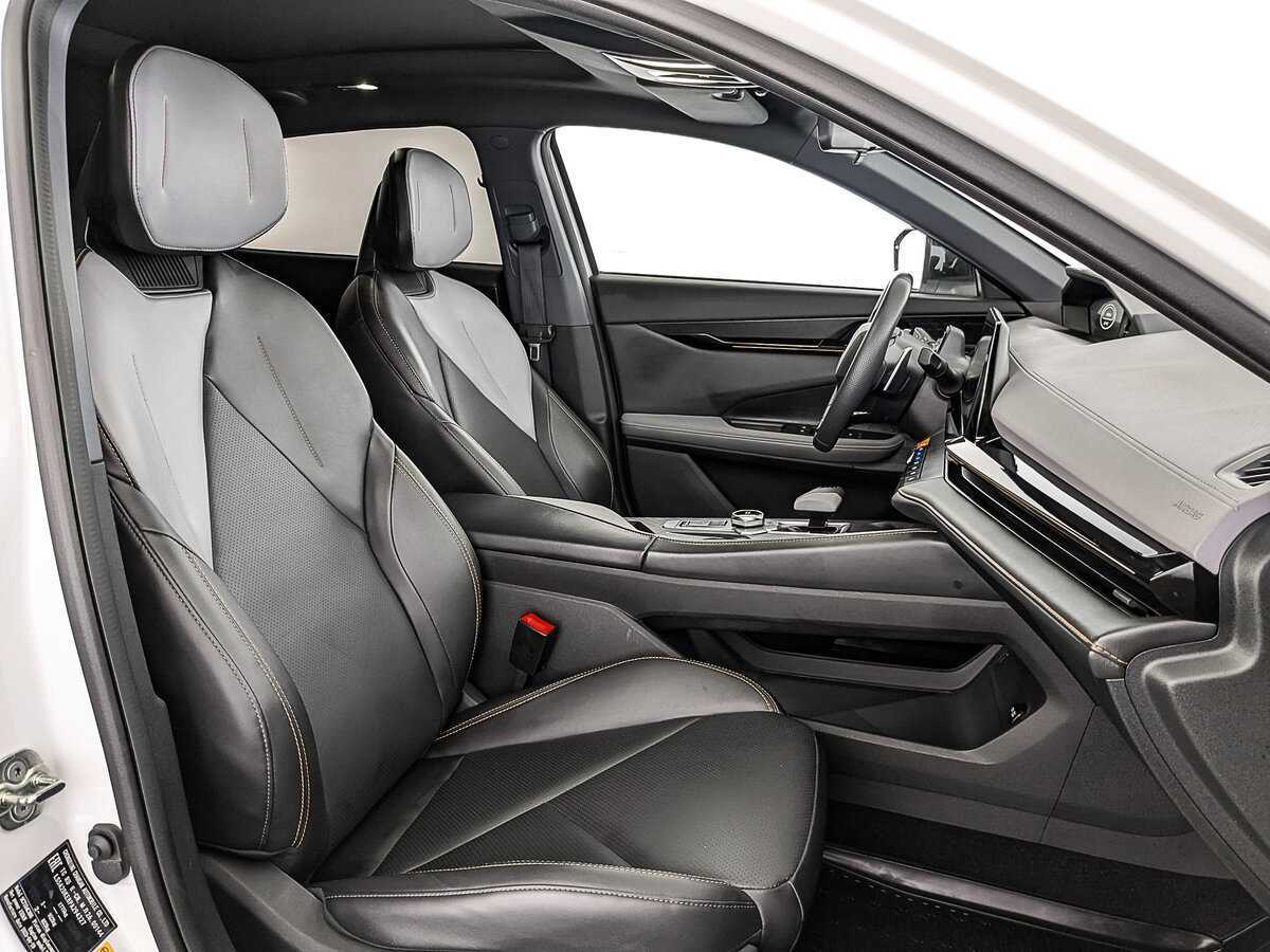 Changan UNI-V с пробегом — 2023 год. Фото: #22